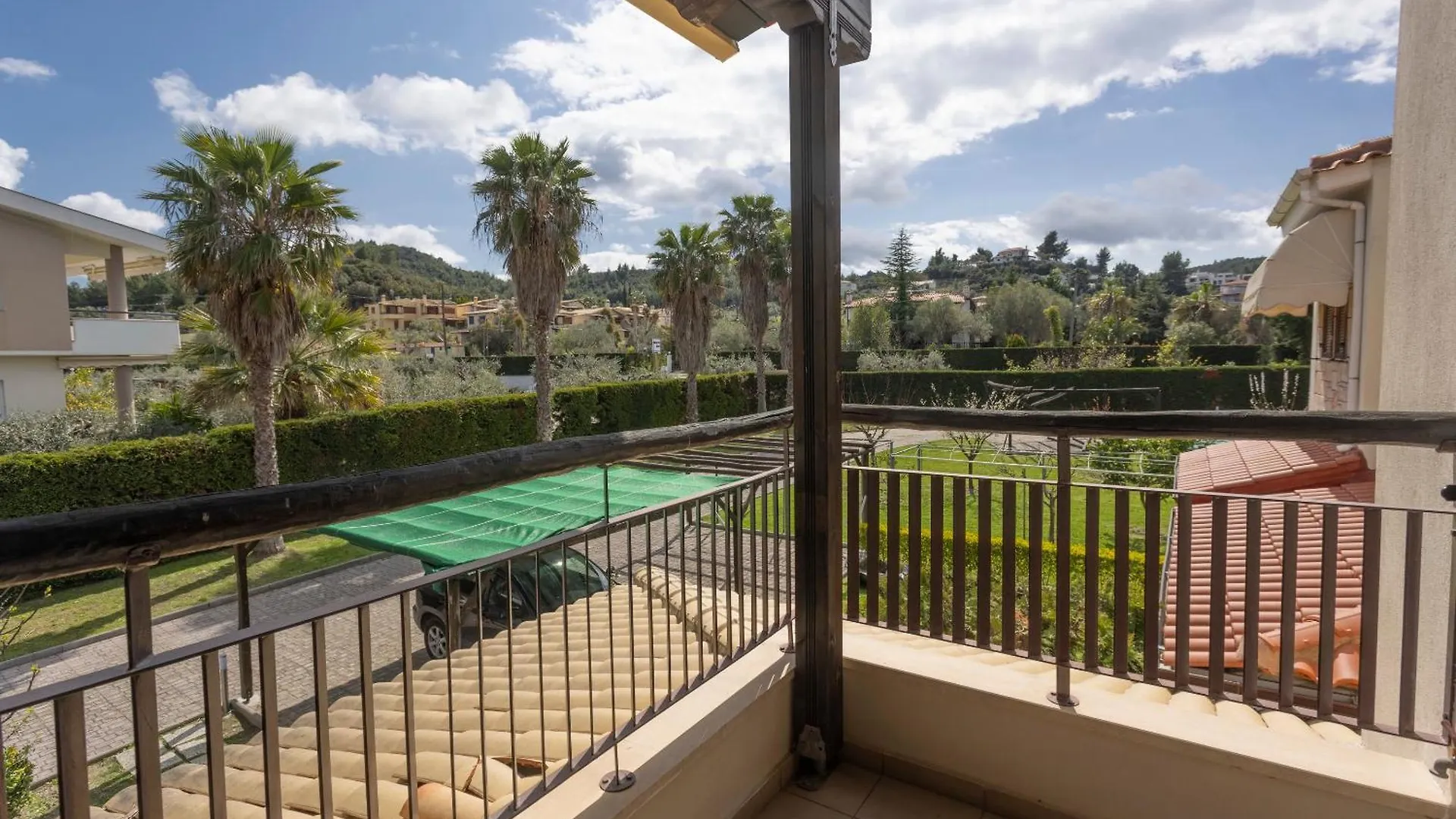Villa Terra - Great Gardens, Shared Pool, Bbq Pefkochori